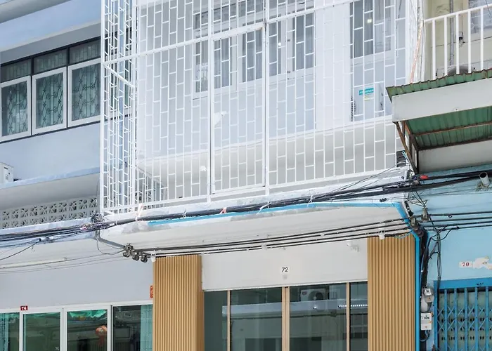 Affittacamere A Townhouse 100m From Bts Bangchak