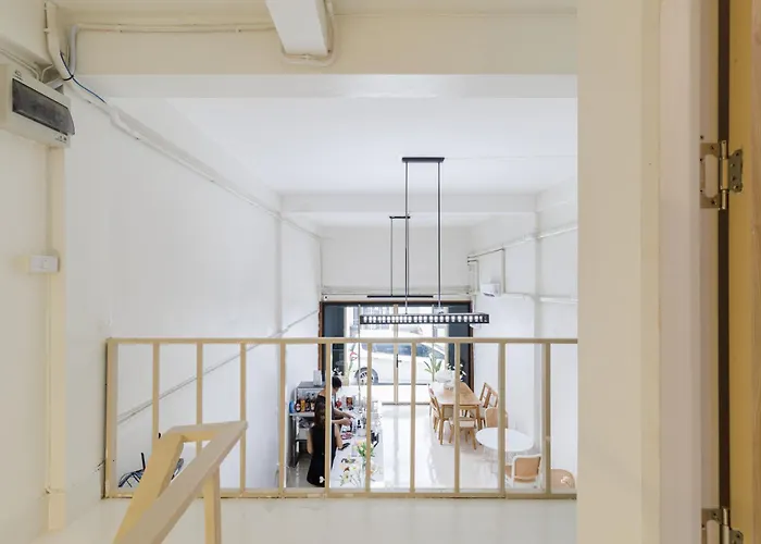 A Townhouse 100m From Bts Bangchak * Bangkok