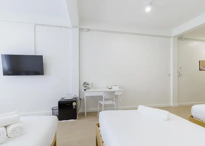 A Townhouse 100m From Bts Bangchak Affittacamere